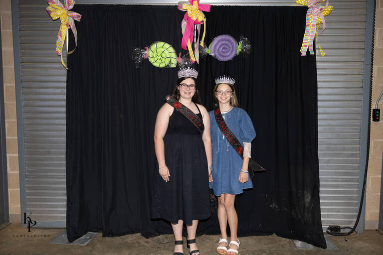 Ajrba Queen And Princess 26 27 Ajrba Queen And Princess 26 27